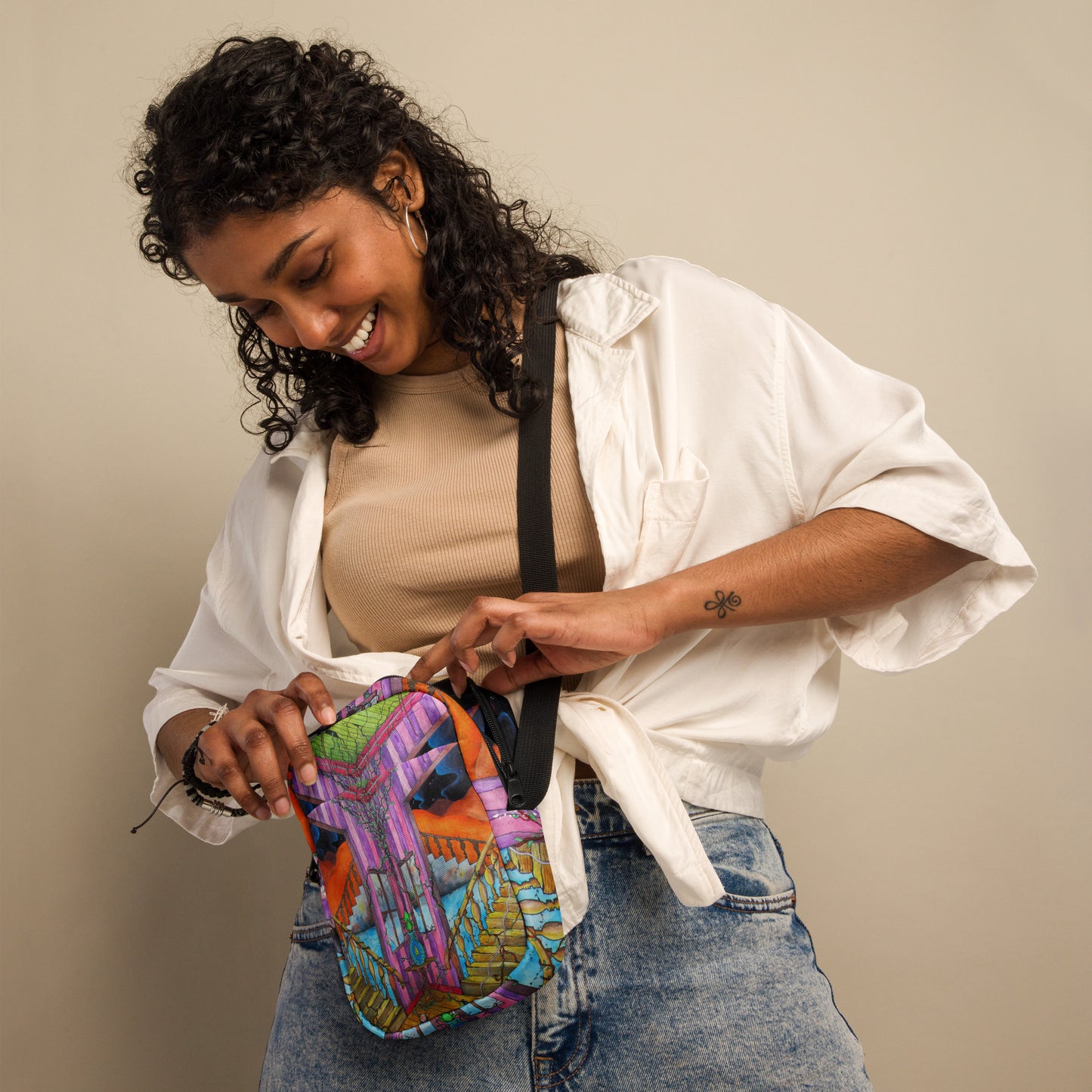 Stairs crossbody bag