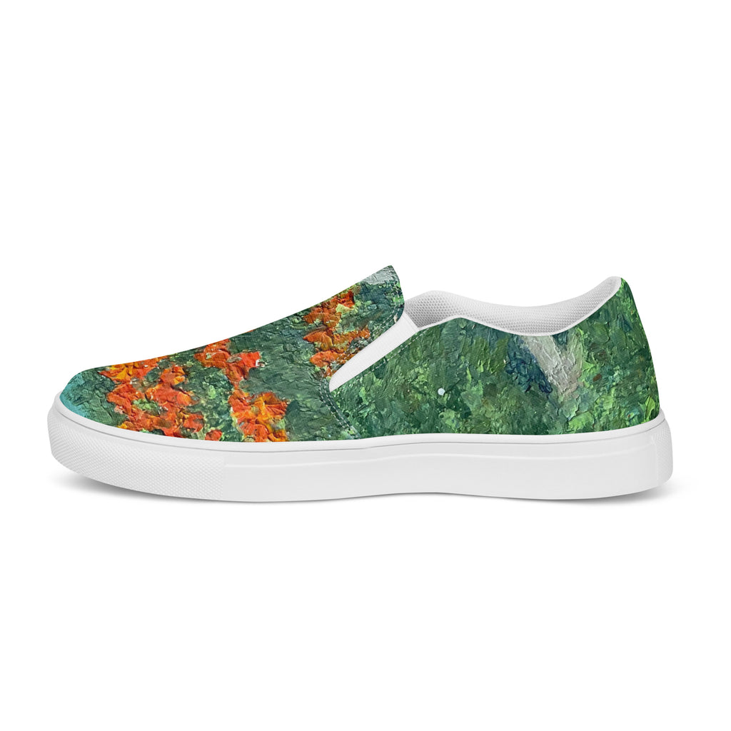 The tree slip-on canvas shoes